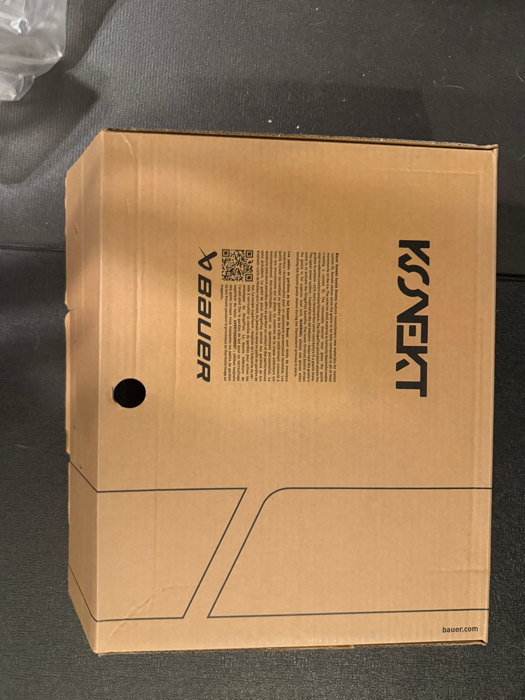 Bauer Konekt 2 Goalie Skate Sr. 8 (Pro Stock)