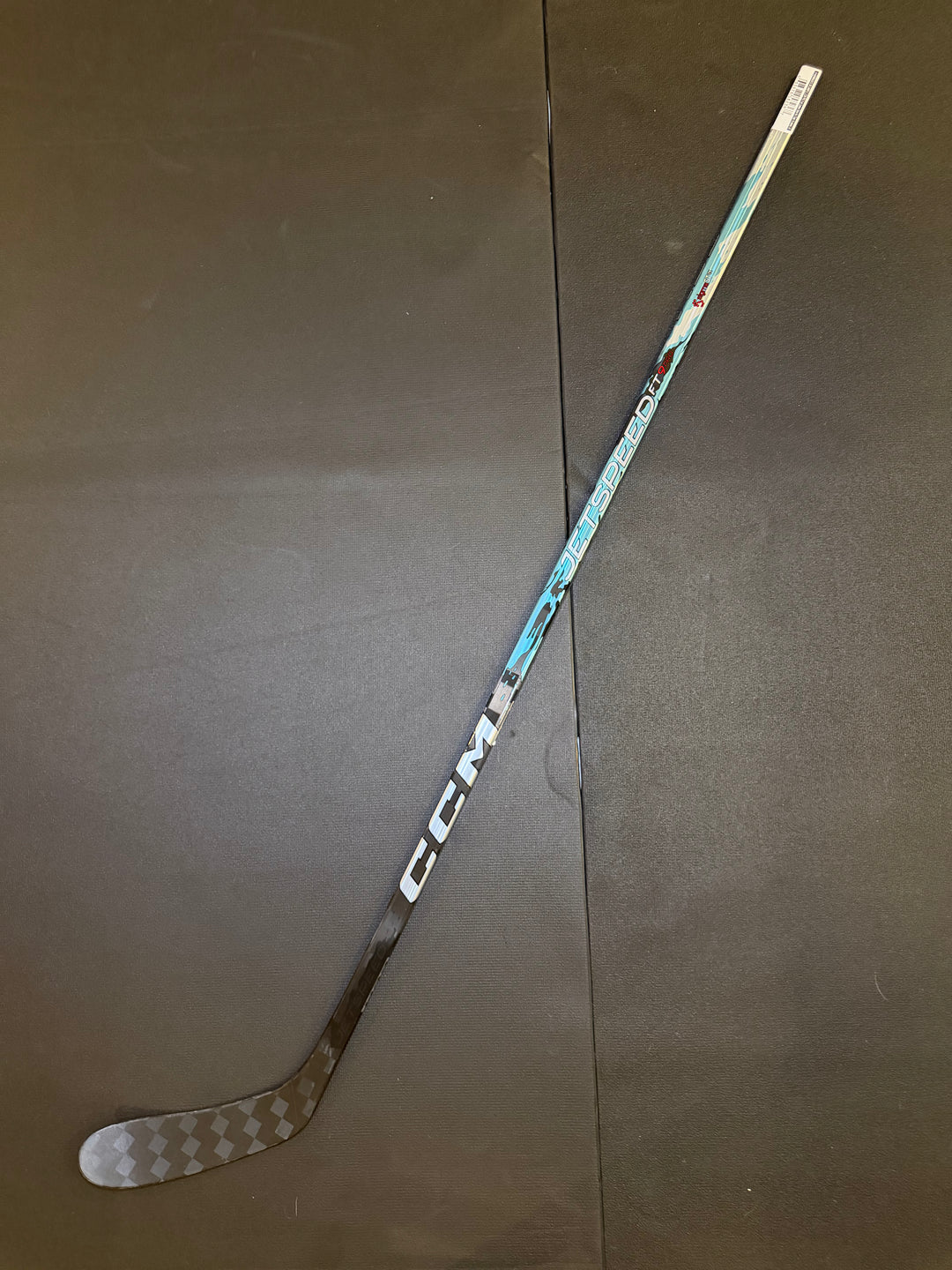 CCM Jetspeed FT9 Pro Left P28 80 Flex Pro Stock Stick